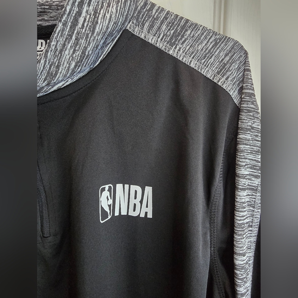 NBA Long Sleeve - Picture 3 of 7